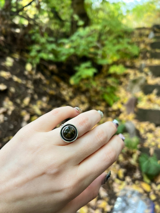 Thimbletack Ring ✦ Size 7.75